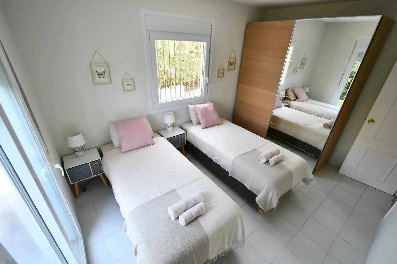 Villa With Separate Apartment El Faro